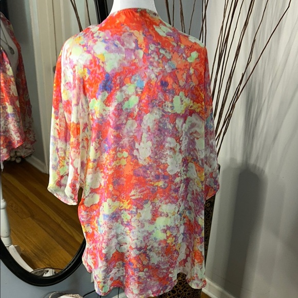 Decree Pink and Orange 3/4 Sleeve Flowy Blouse - Picture 5 of 7